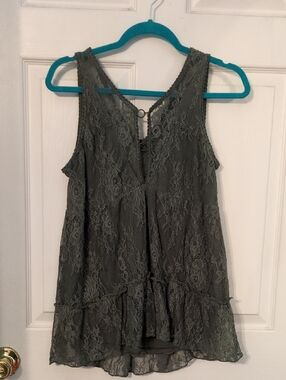 American Eagle Outfitters Olive Green Lace Sleeveless Top